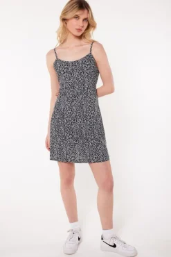 Jurken<America Today Jurk Diana Black/white|Babyblue|Softgreen